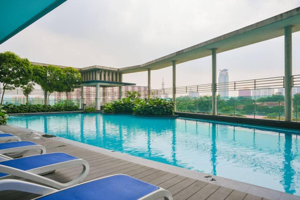 Casa Residency Service Pangsapuri
